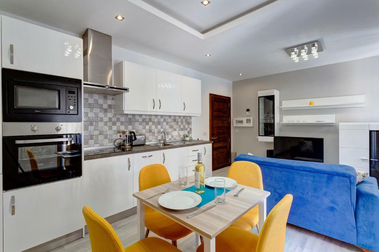 Modern Apartment Just Off The Promenade Sliema Buitenkant foto