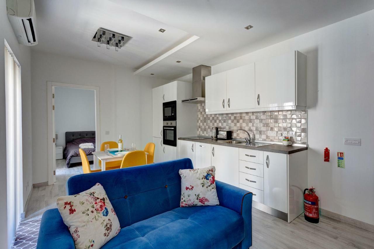 Modern Apartment Just Off The Promenade Sliema Buitenkant foto