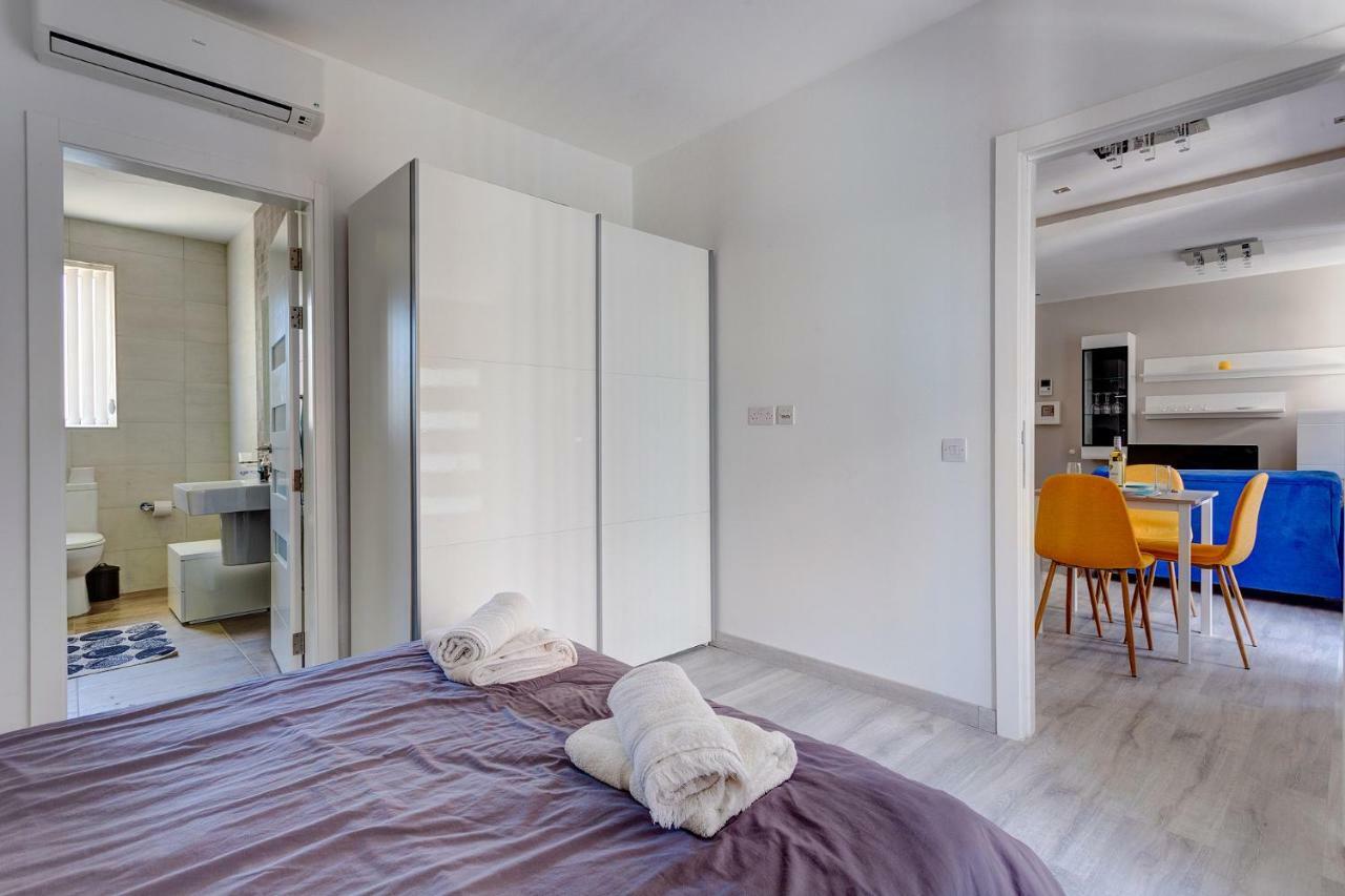 Modern Apartment Just Off The Promenade Sliema Buitenkant foto
